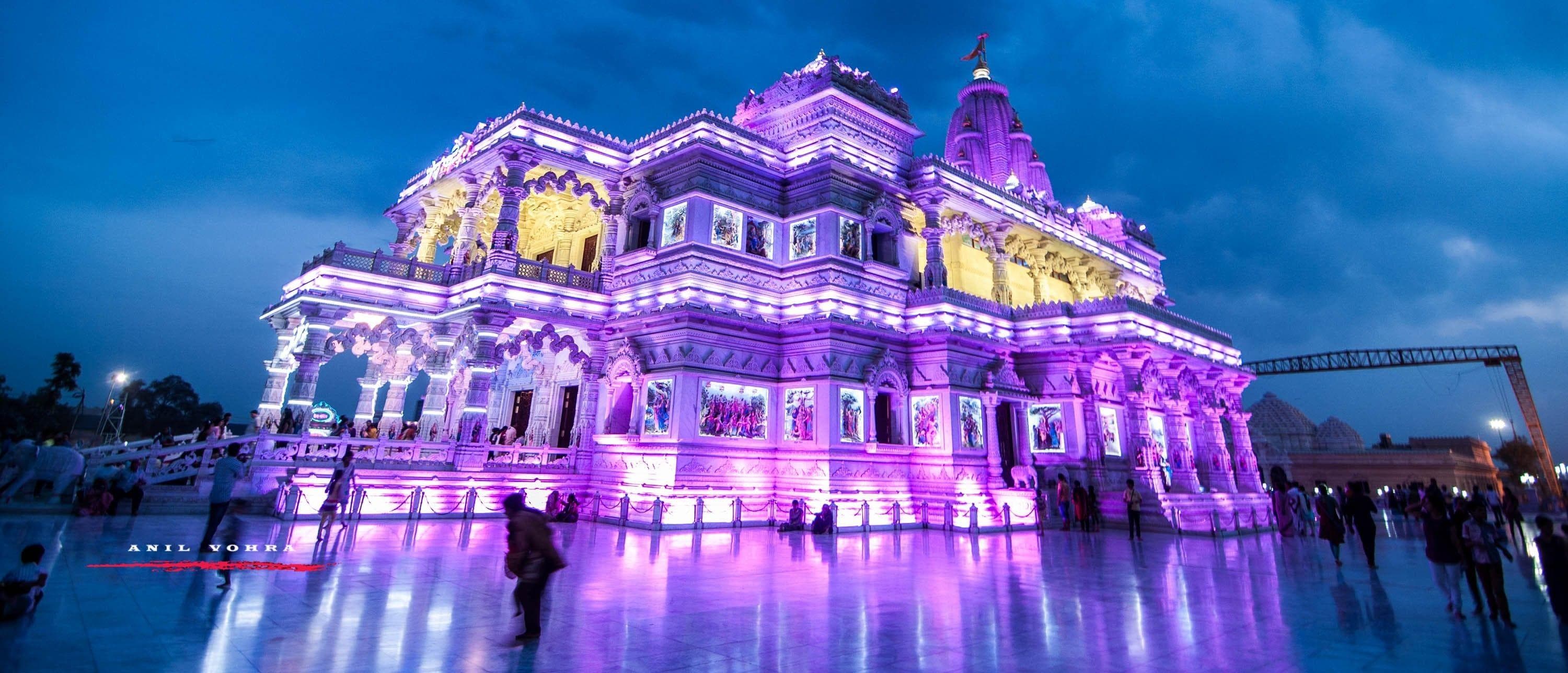 Temple pilgrimage in Vrindavan and Mathura, Uttar Pradesh, India